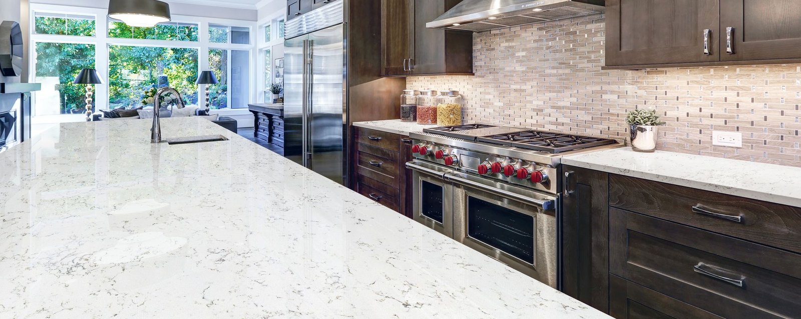 Carrara Shimmer quartz worktops in a kitchen